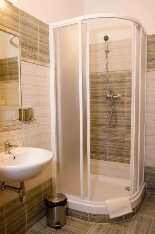 Hotel Satyam Brno Bilik gambar