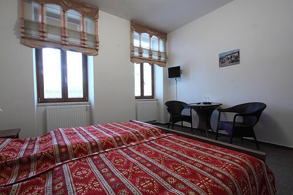 Hotel Satyam Brno Luaran gambar